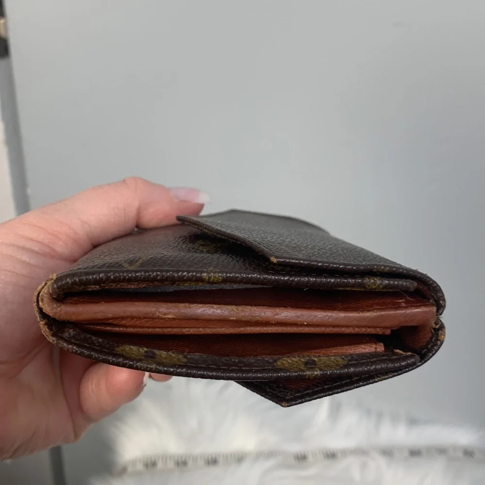 1988 authentic Louis Vuitton Elise compact wallet - Picture 6 of 17